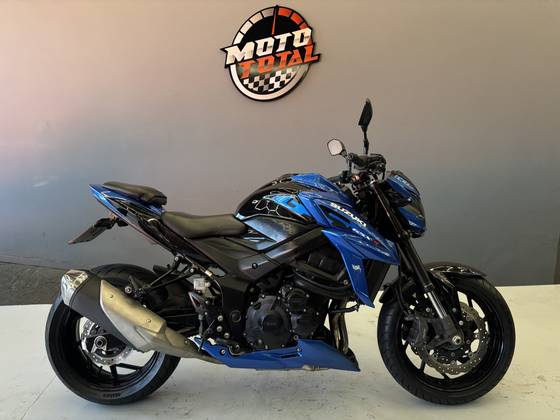 SUZUKI GSX-S750A 